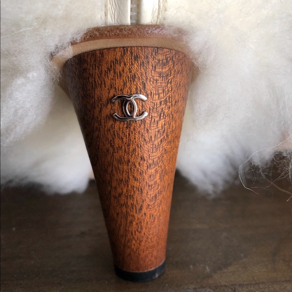 CHANEL FUR BOOTIES - Picture 7 of 8